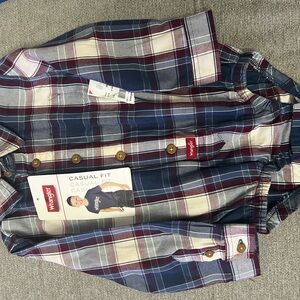 Wrangler Red and Blue Plaid Button Down Shirt